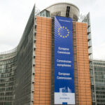 Affiche de la commission européenne sur le bâtiment Berlaymont